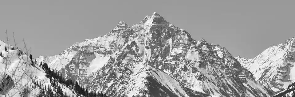 Pyramid Peak in the Elk Mountains near Aspen, Colorado